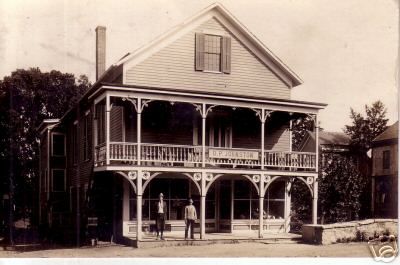 lafayetteJohnstnStorPosPO